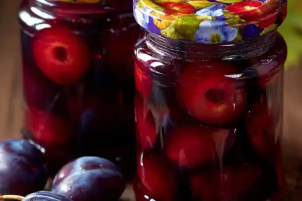 МАРИНОВАНІ СЛИВИ