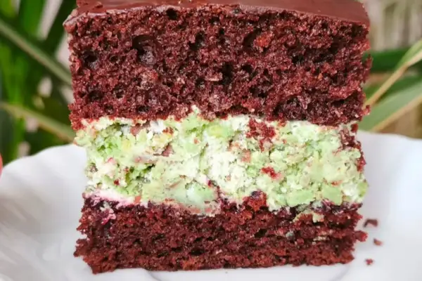 ПЛЯЦОК ЗА ДУБАЙСЬКИМИ МОТИВАМИ