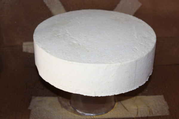 Сирний фінішний крем для вирівнювання та обмазування торта