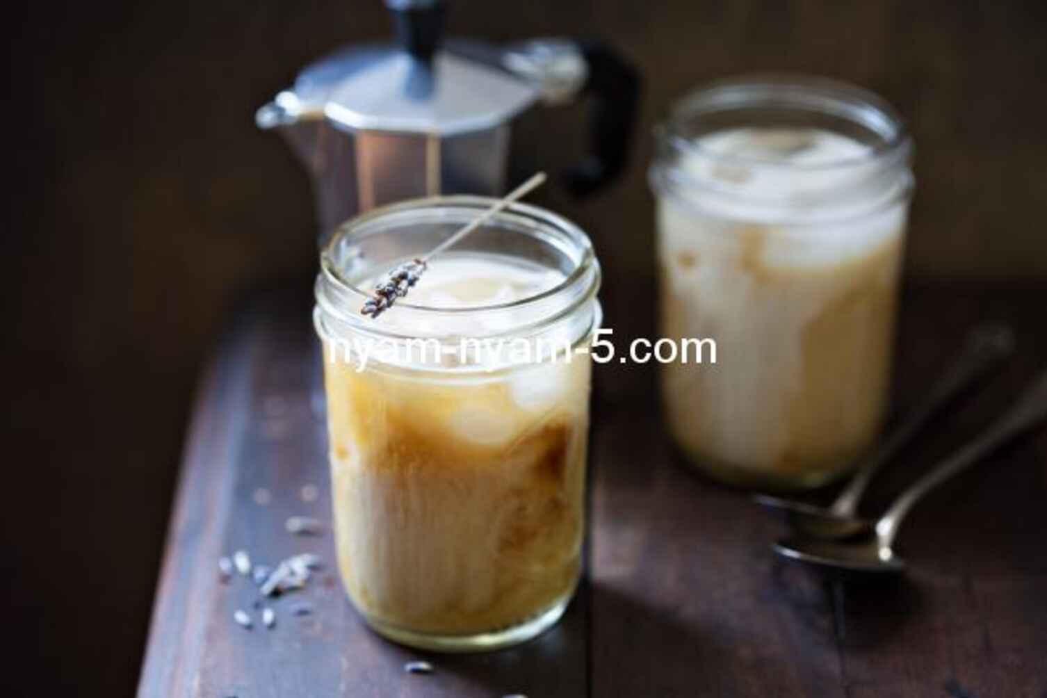 10 крутих способів зробити холодну каву